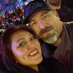 Fundraising Page: The Newlyweds - MOJO